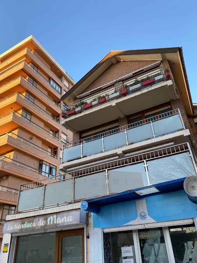 Acogedor Apartamento En Zona Privilegiada Santander Ngoại thất bức ảnh