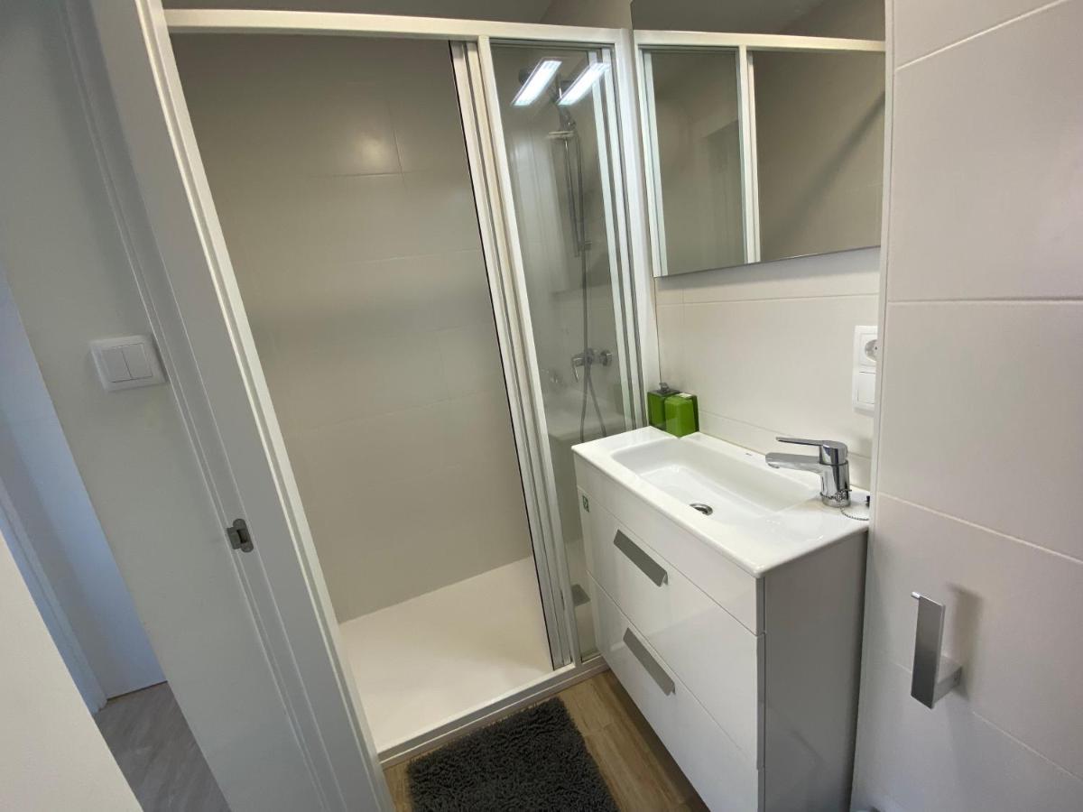 Acogedor Apartamento En Zona Privilegiada Santander Ngoại thất bức ảnh